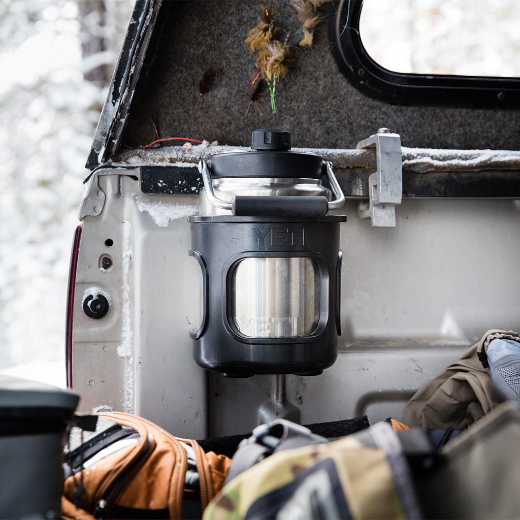 Yeti rambler hotsell jug mount