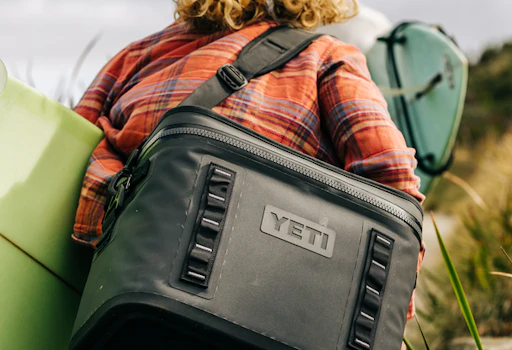 yeti cooler bag clearance Daytrip Soft Lunch The YETI Daytrip 6L Lunch Bag is tough on the outside YETI 14L Daytrip Insulated Tote