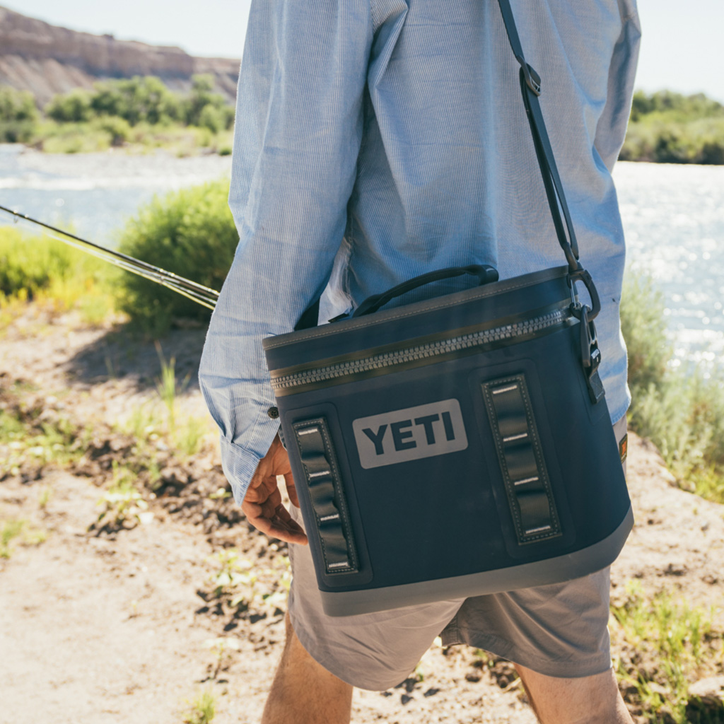 Yeti flip 8 hot sale cooler