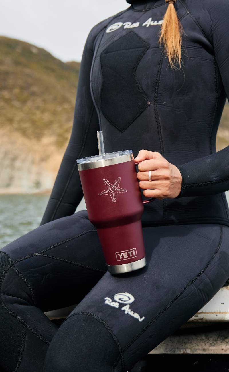 YETI ランブラー 36oz WILD VINE RED YETI ランブラー 36oz WILD VINE RED