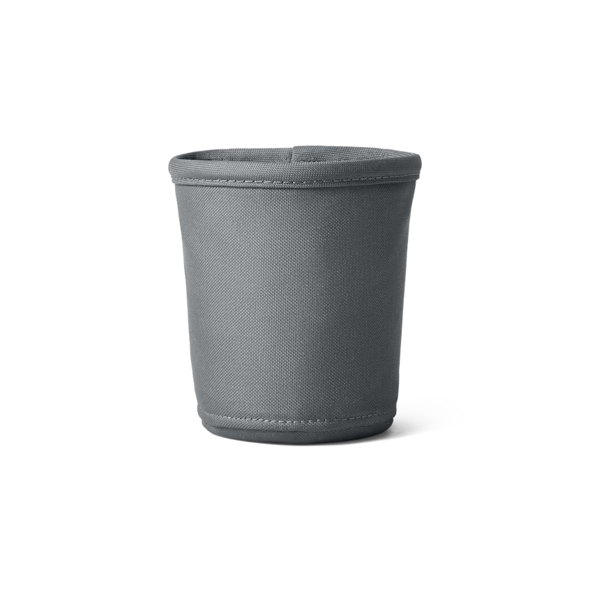 https://yeti-web.imgix.net/606e96d11ef693c4/W-site_studio_drinkware_Trailhead_Chair_Cup_Holder_Front_Emtpy_12232_Primary_B_2400x2400.png?bg=0fff&auto=format&w=846&h=846