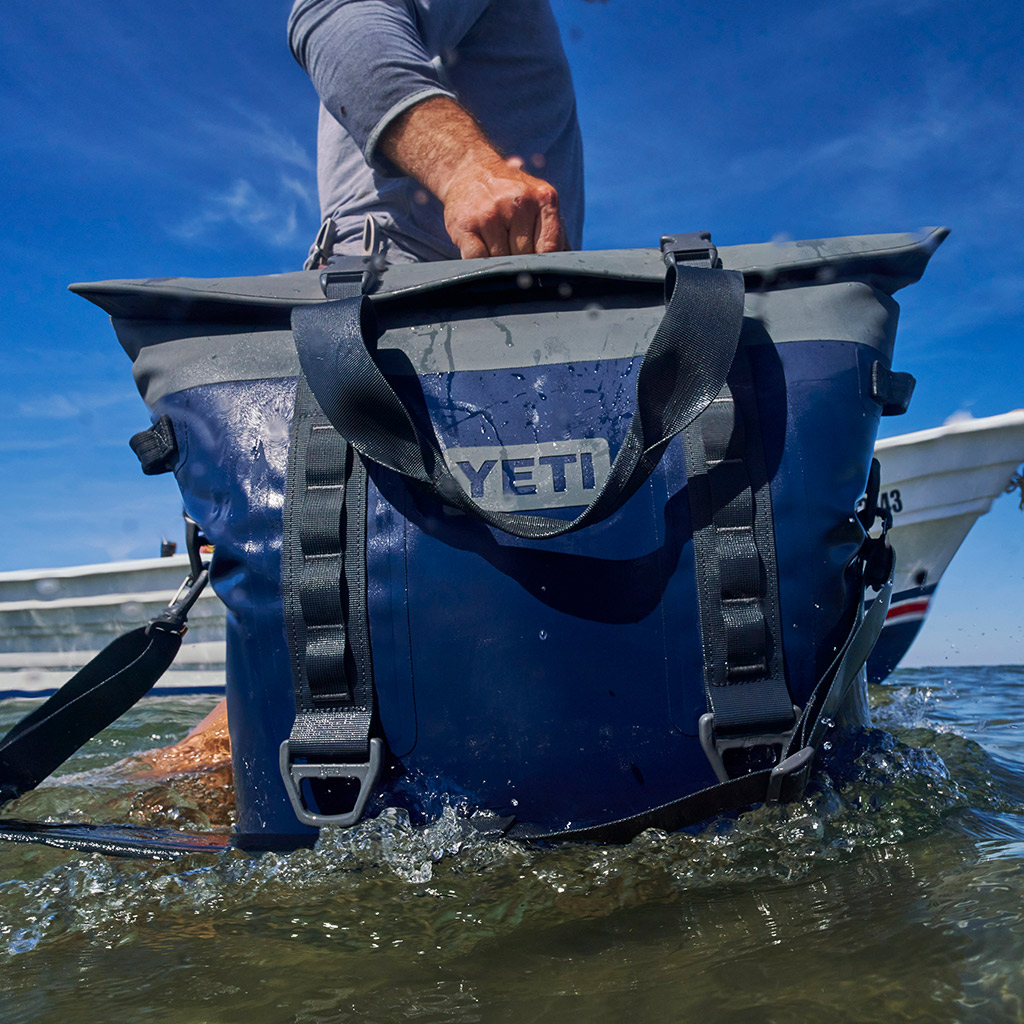 Yeti best sale shoulder cooler