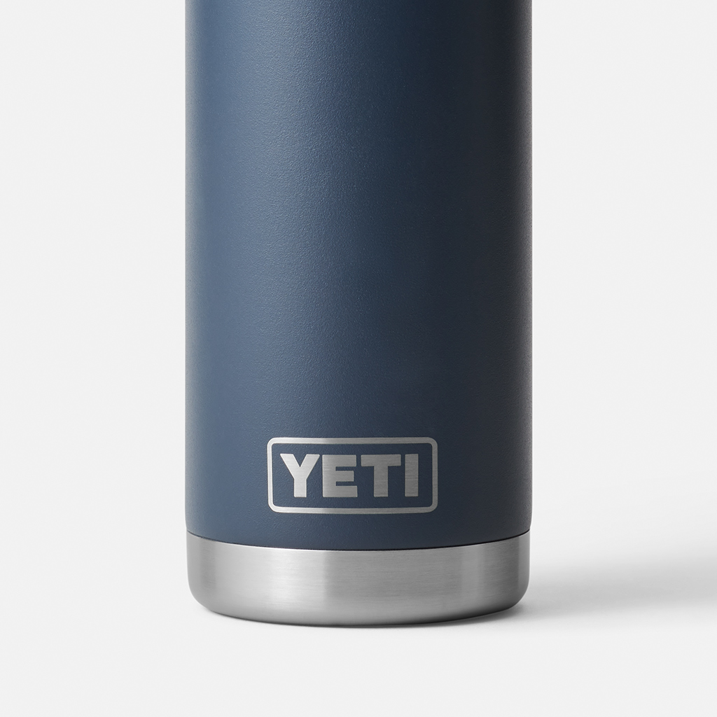 YETI CA Rambler 769 ml Reusable Bottle With Chug Cap