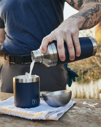 yeti colster silver & navy 複数購入割引適用